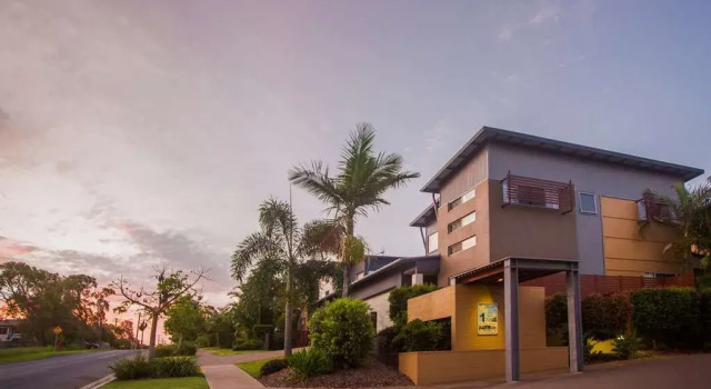 Best Western Quaterdecks Harbour Retreat, Reserva ahora Hotel Urangan Hervey Bay