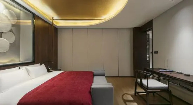 Семейный люкс Deluxe QIANNA HOTEL FINE (Kaifeng Millennium City Park )