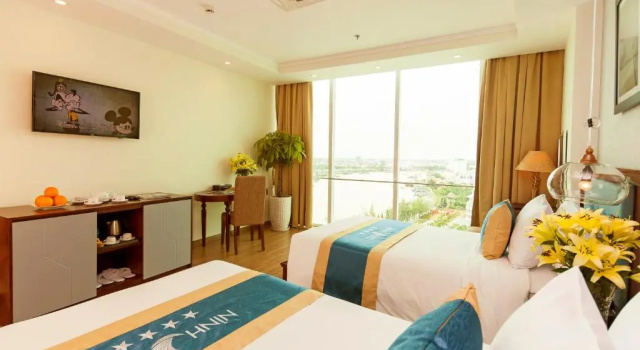 Двухместный номер Superior с видом на реку Ninh Kieu Riverside Hotel