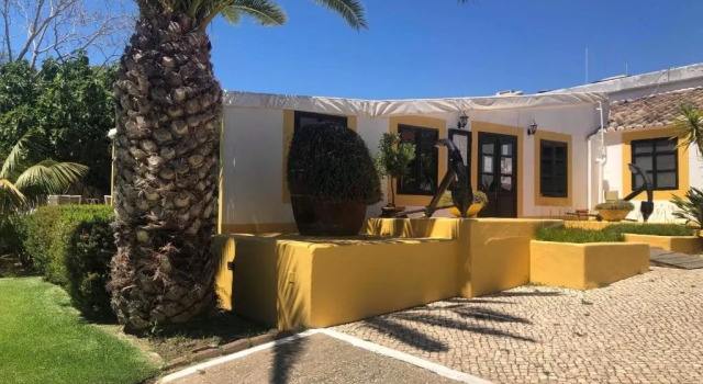 Apartamento 157, Pedras d’el Rei