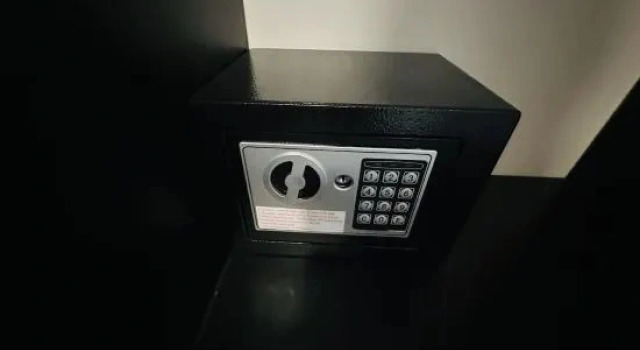Семейный номер Deluxe SS Grey Hotel BB