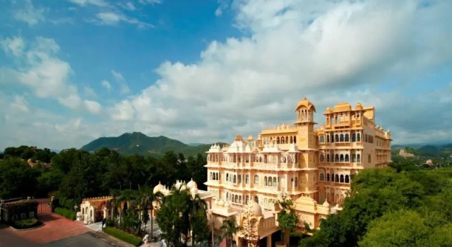 Двухместный люкс Grand Chunda Palace