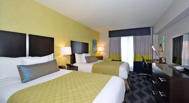 LaGuardia Airport Hotel Queens, Book Hotel Corona New York State