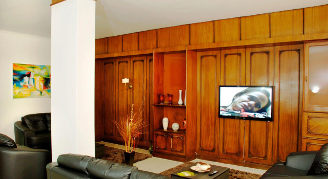 Turrance White Hotel, Забронировать Отель Кампинас штат Сан-Паулу, рядом с Golden Earring of the Princess Stadium