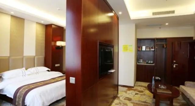 Люкс Deluxe Ming Da Central Hotel