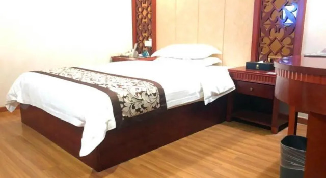Двухместный номер Standard GreenTree Inn Huizhou Chenjiang Intercity Rail Station Hotel