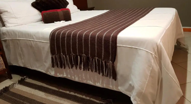 Двухместный номер Standard Rainbow Guest House and Tours
