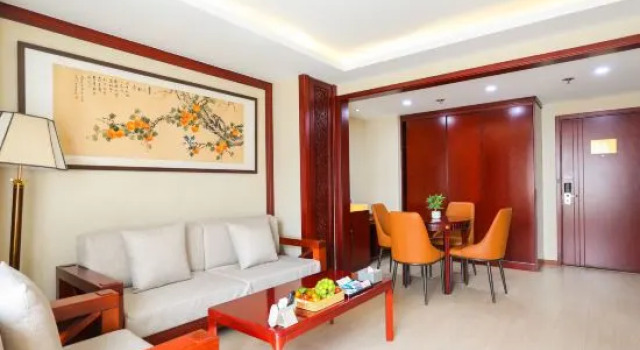 Люкс Deluxe Kunming Building
