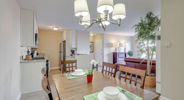 2 Mi to Beaches: Condo w/ Patio in Port Hueneme!, Забронировать Отель Отели Порт-Уэнеме с парковкой, Парковка