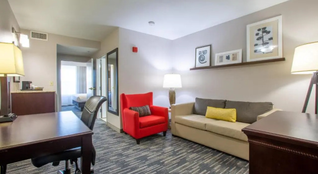 Люкс Country Inn & Suites by Radisson, Tucson City Center AZ