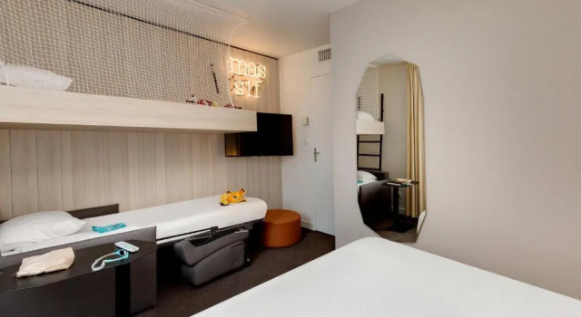 Трёхместный номер Standard ibis Styles Clermont Ferrand Sud La Pardieu