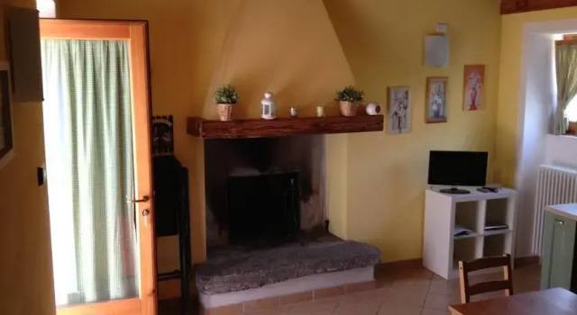 Rustico Lombardo, Prenota Appartamento Hotel a Colico con parcheggio, Parcheggio
