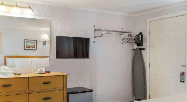 Двухместный номер Standard Americas Best Value Inn Hyannis