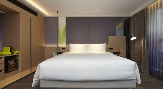Люкс Novotel Yangzhou Slender West Lake
