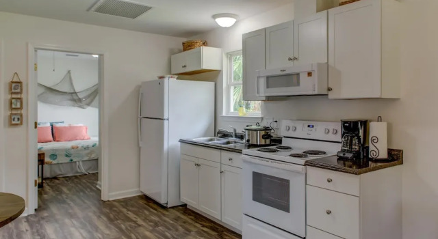 Четырёхместный коттедж с балконом Coconut Cottage - 1109 Chaumont