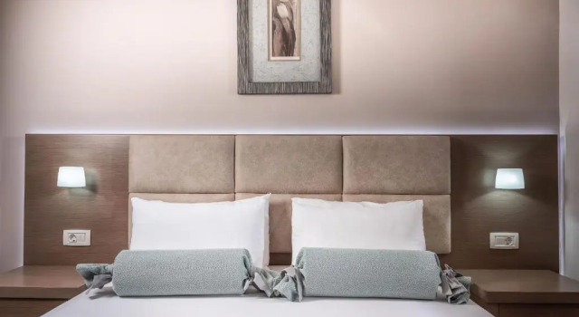 Апартаменты c 1 комнатой Sea View Suites & Holiday Homes - Plaka Beach Resort