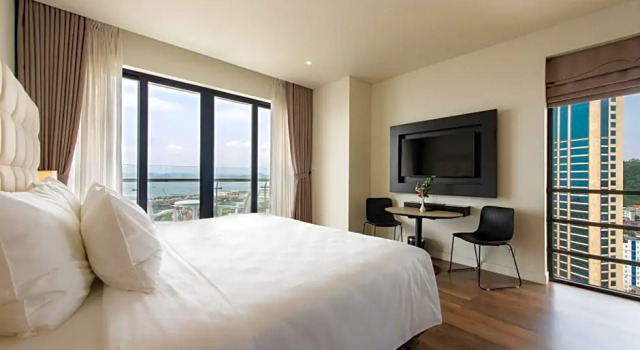 Двухместный номер Premier Hotel Soleil Ha Long, Trademark Collection by Wyndham