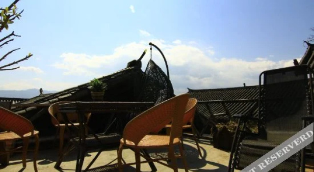 Ruguoai Inn