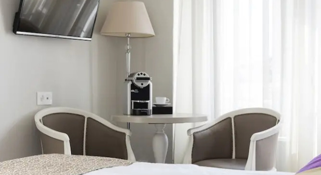 Трёхместный номер Superior Hotel Alexandra