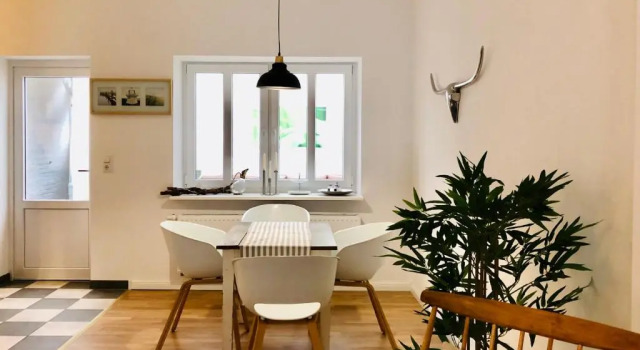 Апартаменты Altstadthus-gemütliches Ferienhaus mit Gärtchen