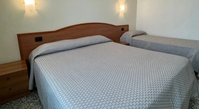 Трёхместный семейный номер Standard с частичным видом на море Hotel Valente