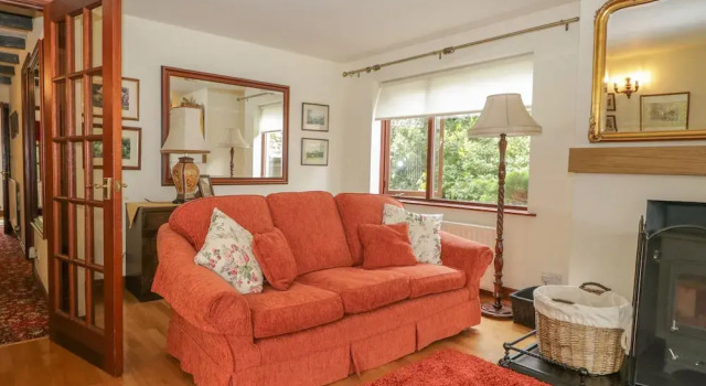 1 Cherry Tree Cottage