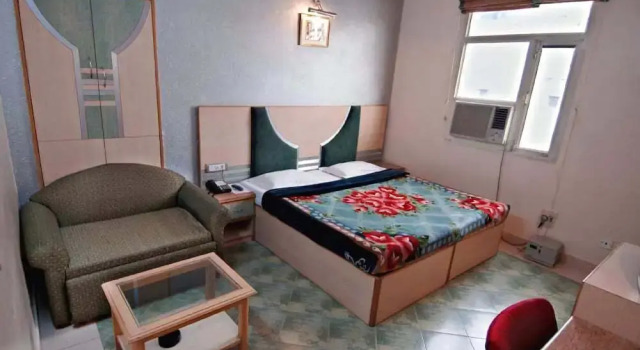 Hotel Megha Sheraton, Забронировать Отель Карол-Бах Нью-Дели