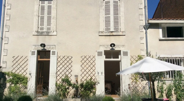 Chambres d'Hôtes de la Fontaine, Reservar Hotel Riberac 