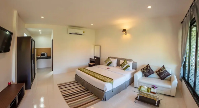 Номер Superior с балконом Baan Armeen Cottage