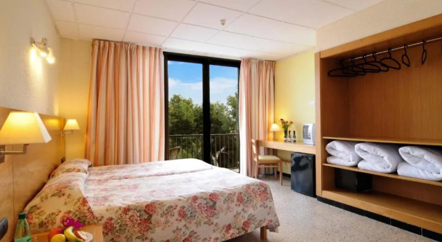 Трёхместный номер Hotel Balear