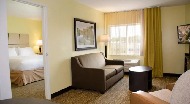 Двухместный люкс c 1 комнатой Candlewood Suites - Lancaster West by IHG