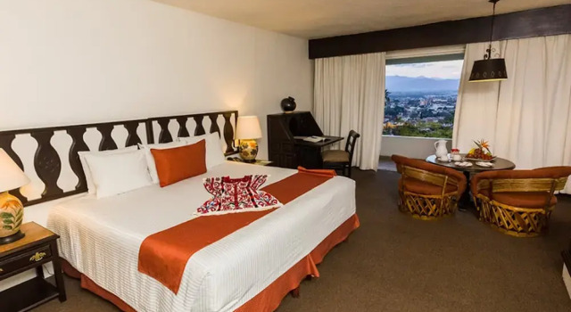 Двухместный номер Superior с балконом Hotel Victoria Oaxaca