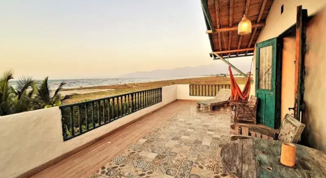 Четырёхместный номер Standard с балконом Eco-Hotel Chevere Beach