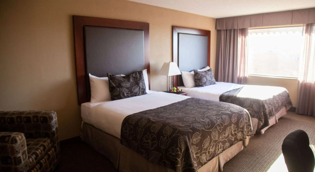 Medicine Hat Lodge Resort, Varaa Hotelli Hotellit Southern Alberta pysäköinnillä, Pysäköinti