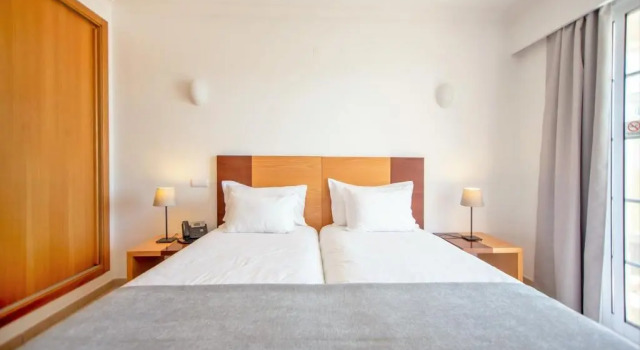 Апартаменты c 1 комнатой с видом на бассейн Aquamar Albufeira Aparthotel