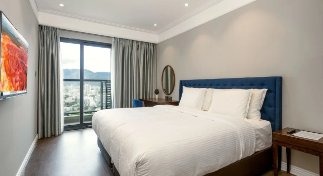 Johnny's Luxury Apartments