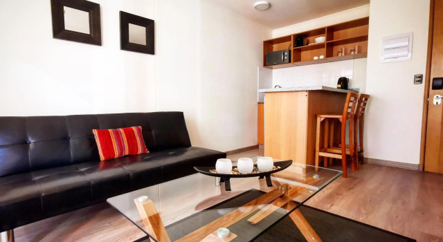 Apart Hotel Viva Providencia, Забронировать Отель Отели Сантьяго с парковкой, рядом с Станция метро Manuel Montt, Парковка