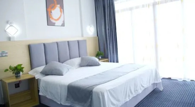 Люкс с видом на реку Jinchengyuan Hotel (Star Night Market)