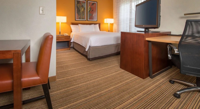 Двухместный люкс c 1 комнатой Sonesta ES Suites Charleston