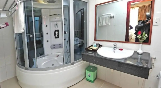 Двухместный номер Superior Duy Tan Vinh Hotel