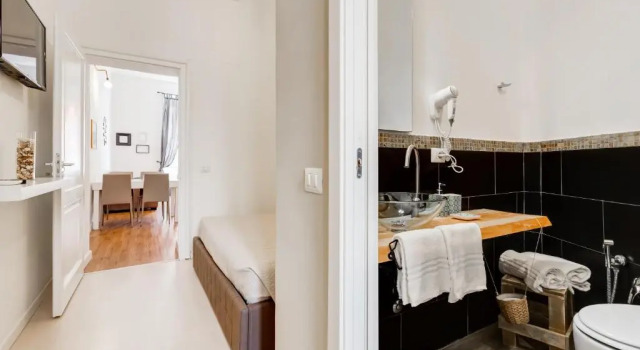 Апартаменты BMGA l Central Holiday House 2Bdr and 7 Sleeps