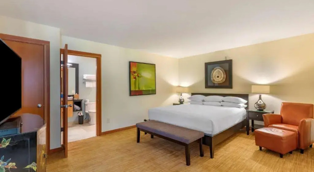 Двухместный люкс с видом на реку Best Western Plus Hood River Inn