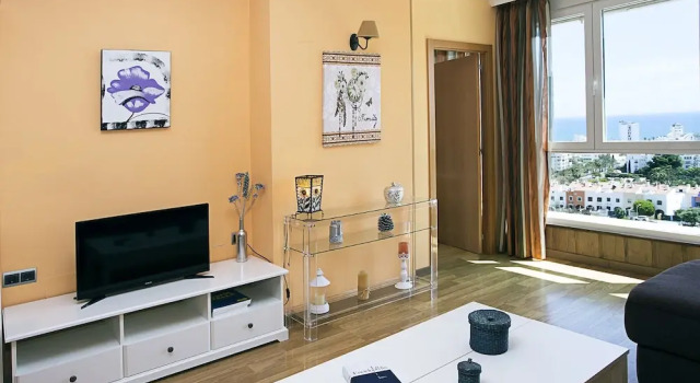 Amazing Sea Views & Comfortable Pool, Забронировать Отель Отели Торремолинос 3 звезды, 3*