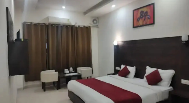 Номер Premier The Leisure Cave Premier
