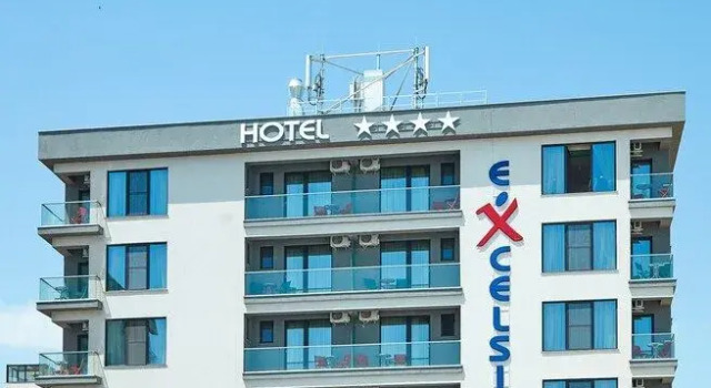 Hotel Excelsior, Varaa Hotelli Hotellit Mamaia-Sat pysäköinnillä, Pysäköinti