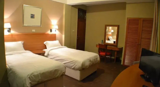 Fasil International Hotel