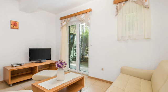 Mare 3, Varaa Hotelli Hotellit Kvarner Islands uima-altaalla, Uima-allas