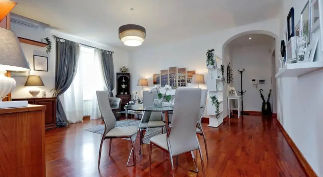 Colosseo Sunset Apartment, Забронировать Апартаменты/квартира Апартаменты Рима, рядом с Piazza San Giovanni in Laterano, Апартаменты/квартира