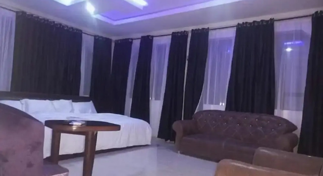 Номер Executive New Diamond Suites and Apartment Jos