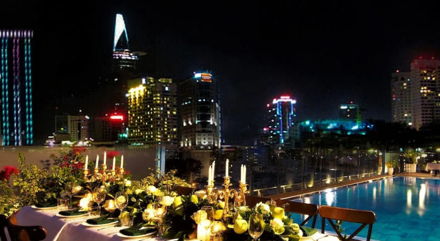 Двухместный номер Deluxe Happy Life Grand Hotel & Rooftop Skybar